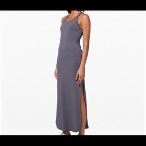 Lululemon’s dress NWT size 4